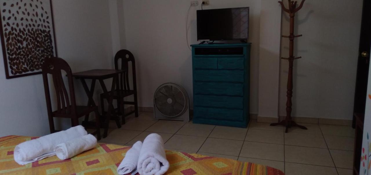 La Casa Del Che Fernando Apartment Lima Bagian luar foto